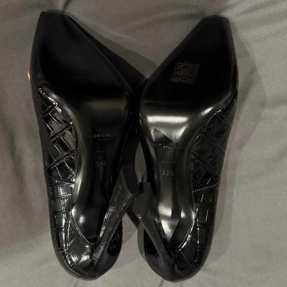 Saint Laurent Black Croc-Embossed Heels with Gold Accent - Picture 4 of 5
